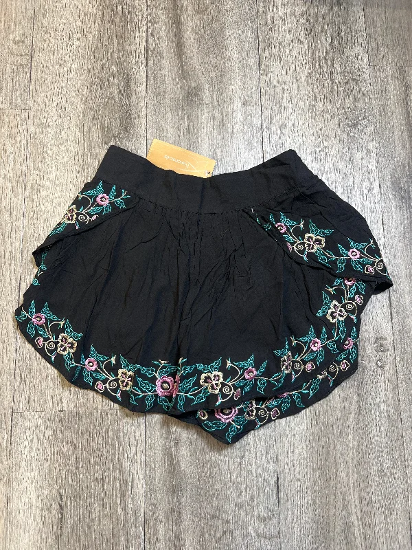 Skort By Francesca's  Size: M